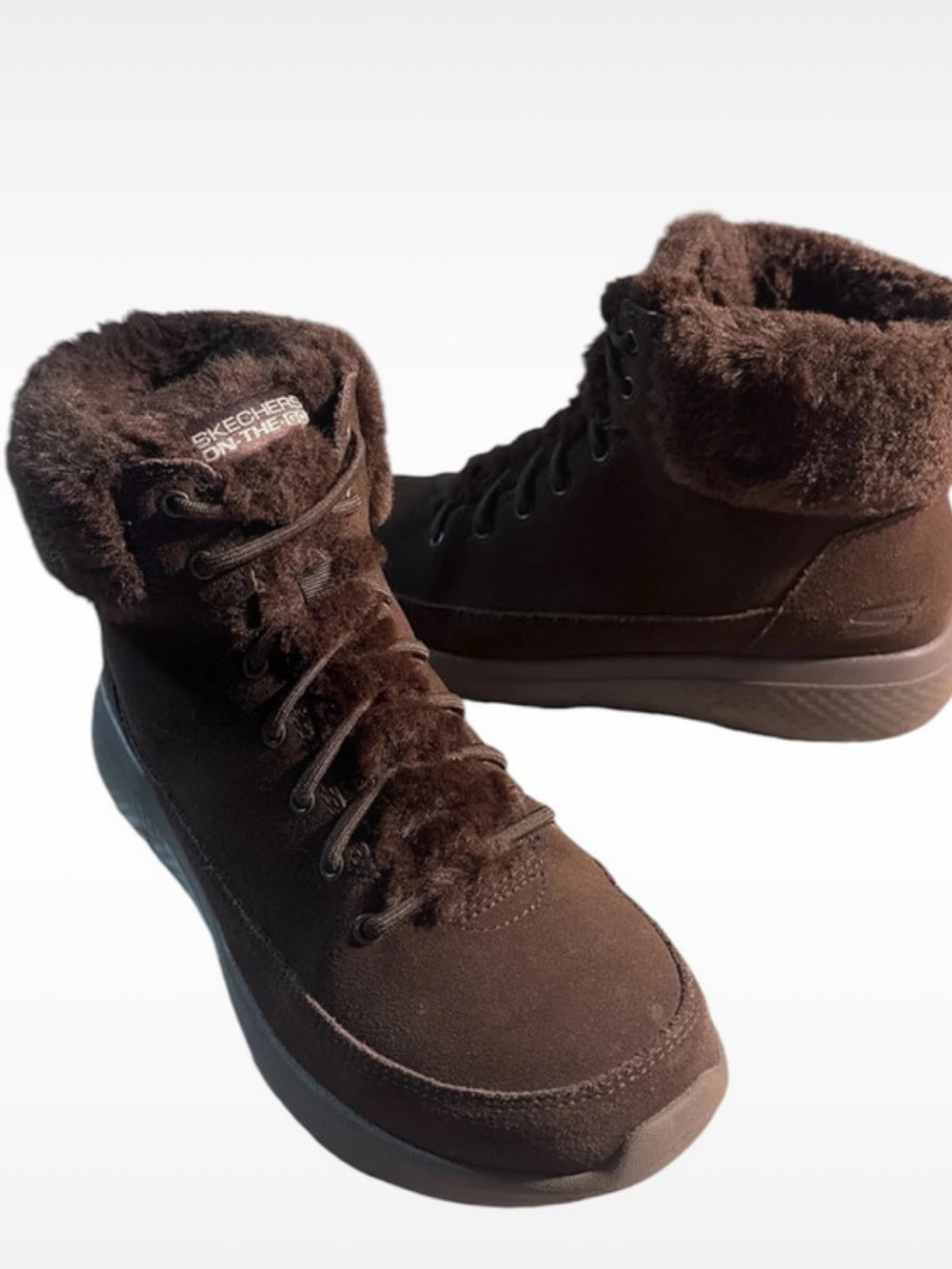 SKECHERS♦️ON THE GO GLACIAL ULTRA SUEDE BOOTIE